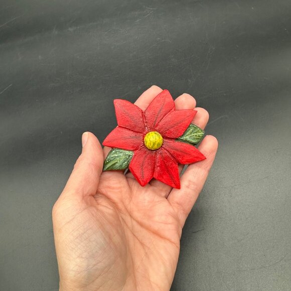 Christmas Brooch Pin Handcrafted Wooden Poinsettia Red Flower Holiday Jewelry - Picture 7 of 8